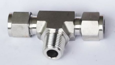 TEE OD LATERAIS ROSCA MACHO CENTRAL INOX 316